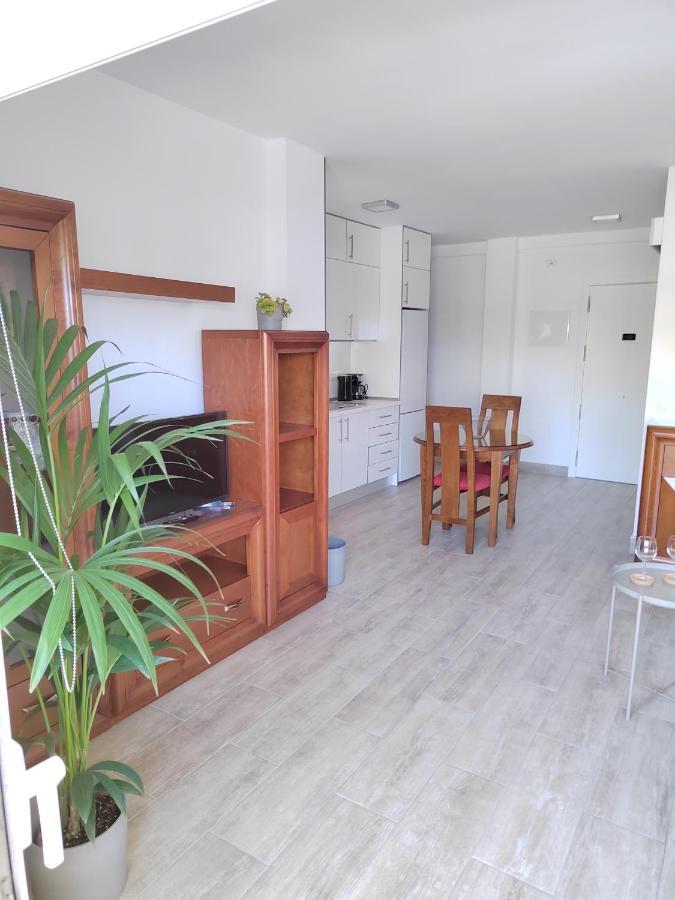 Tantulia Crissol 405 Apto 1 Hab อาโรนา ภายนอก รูปภาพ