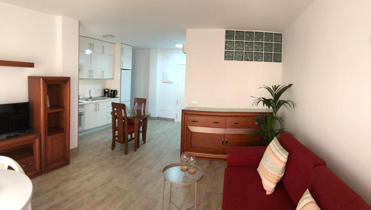 Tantulia Crissol 405 Apto 1 Hab อาโรนา ภายนอก รูปภาพ