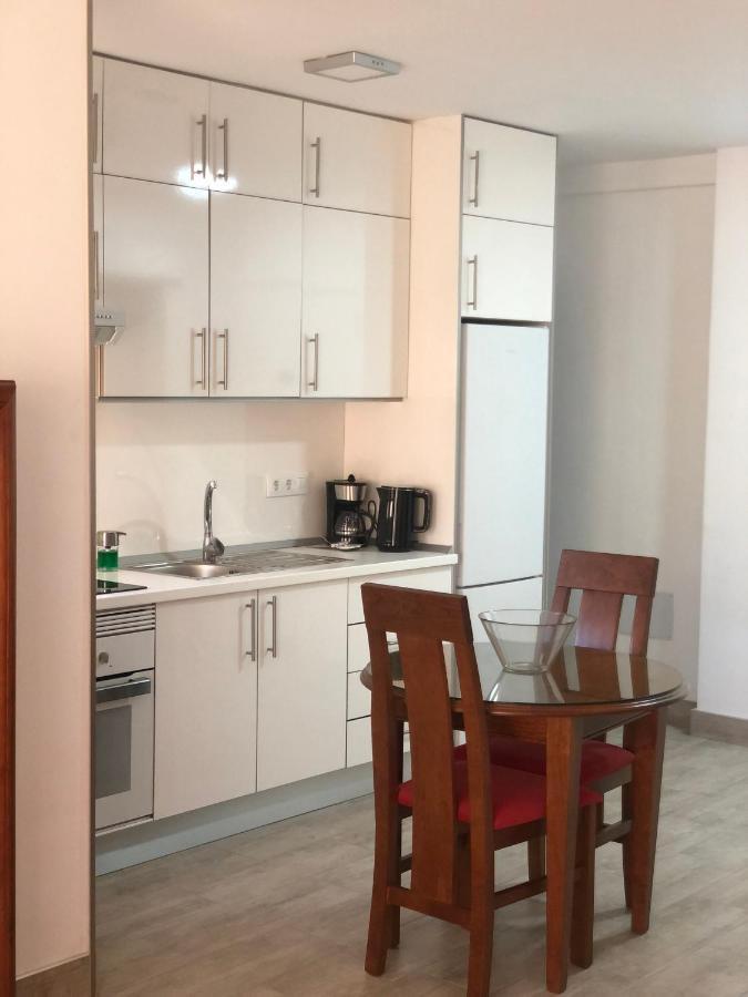 Tantulia Crissol 405 Apto 1 Hab อาโรนา ภายนอก รูปภาพ